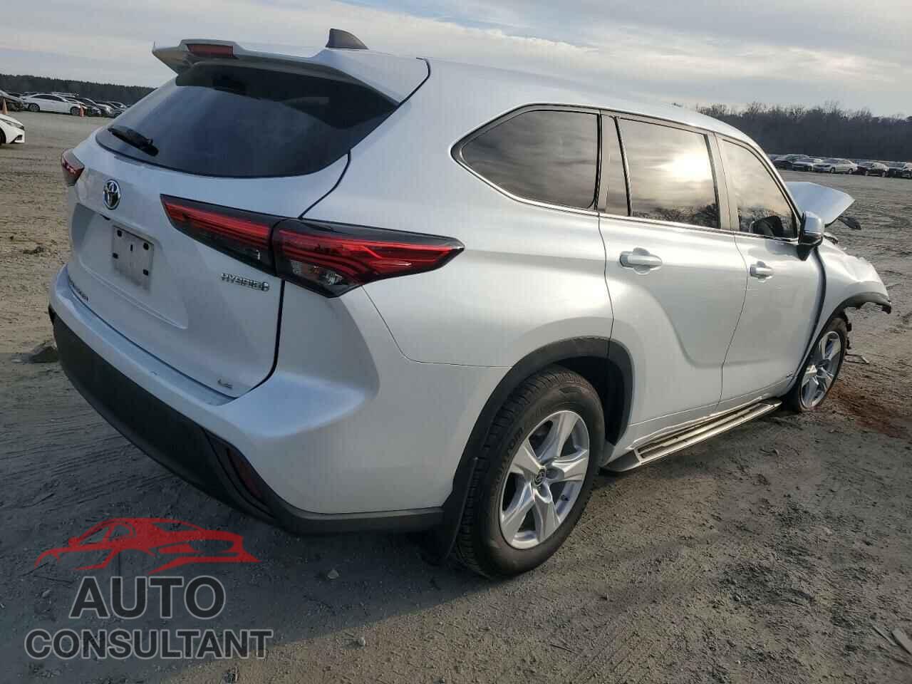 TOYOTA HIGHLANDER 2023 - 5TDBBRCH6PS564574
