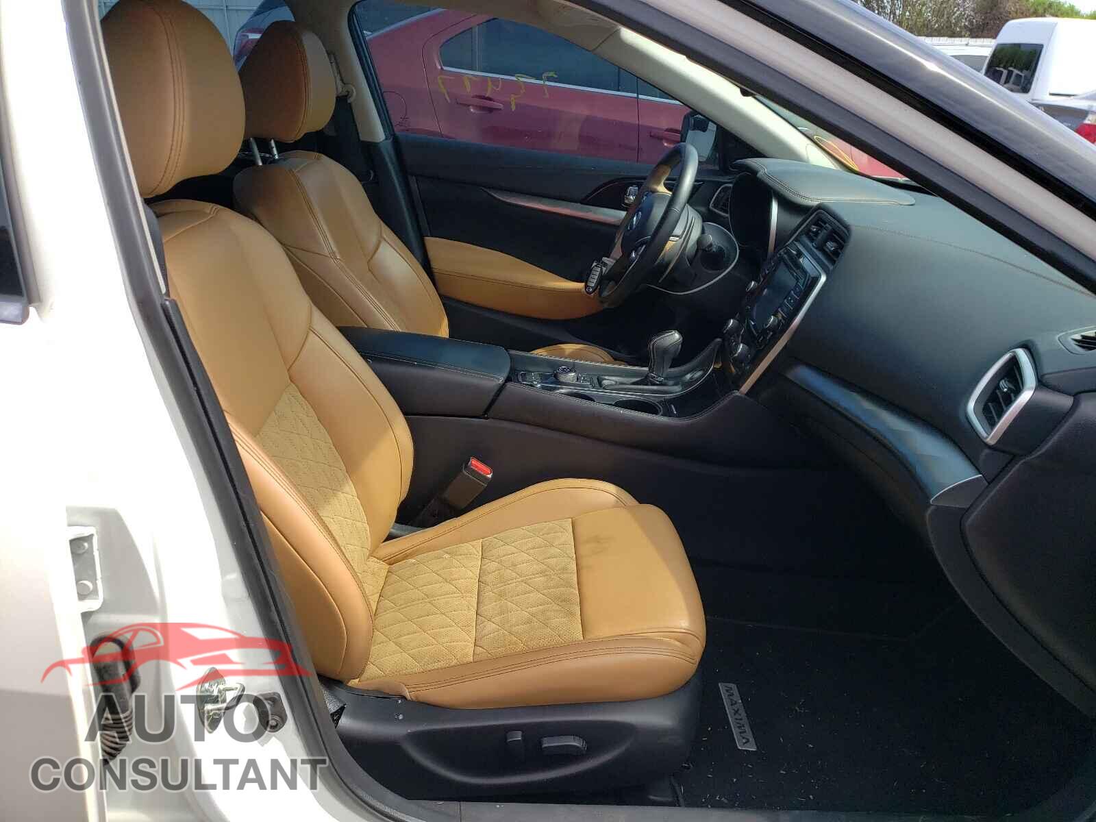 NISSAN MAXIMA 2016 - 1N4AA6AP1GC901568