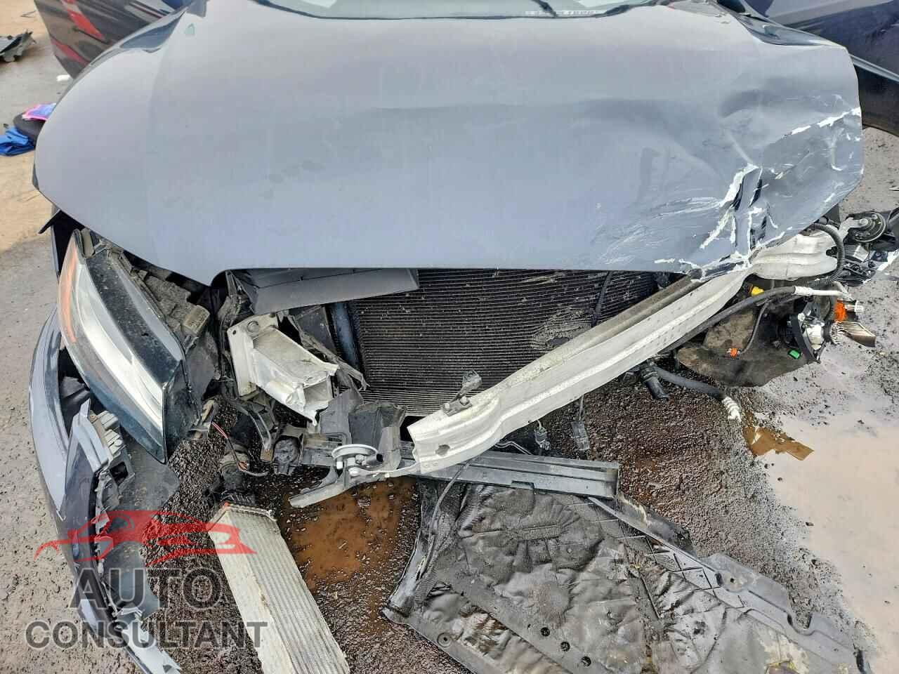 AUDI A5 2012 - WAULFAFH8CN004459