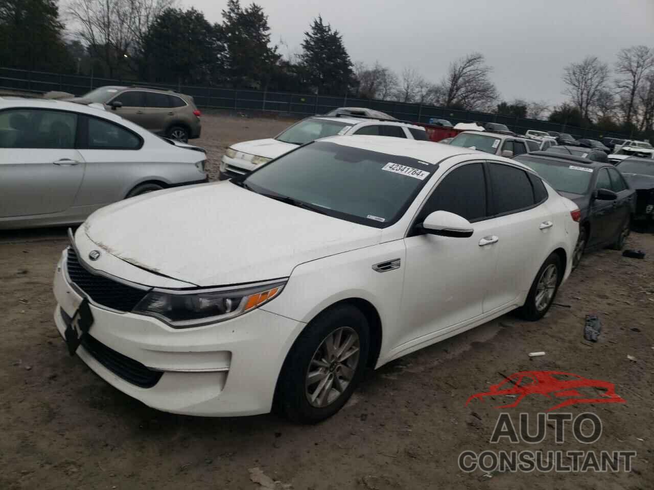 KIA OPTIMA 2018 - KNAGT4L39J5190434