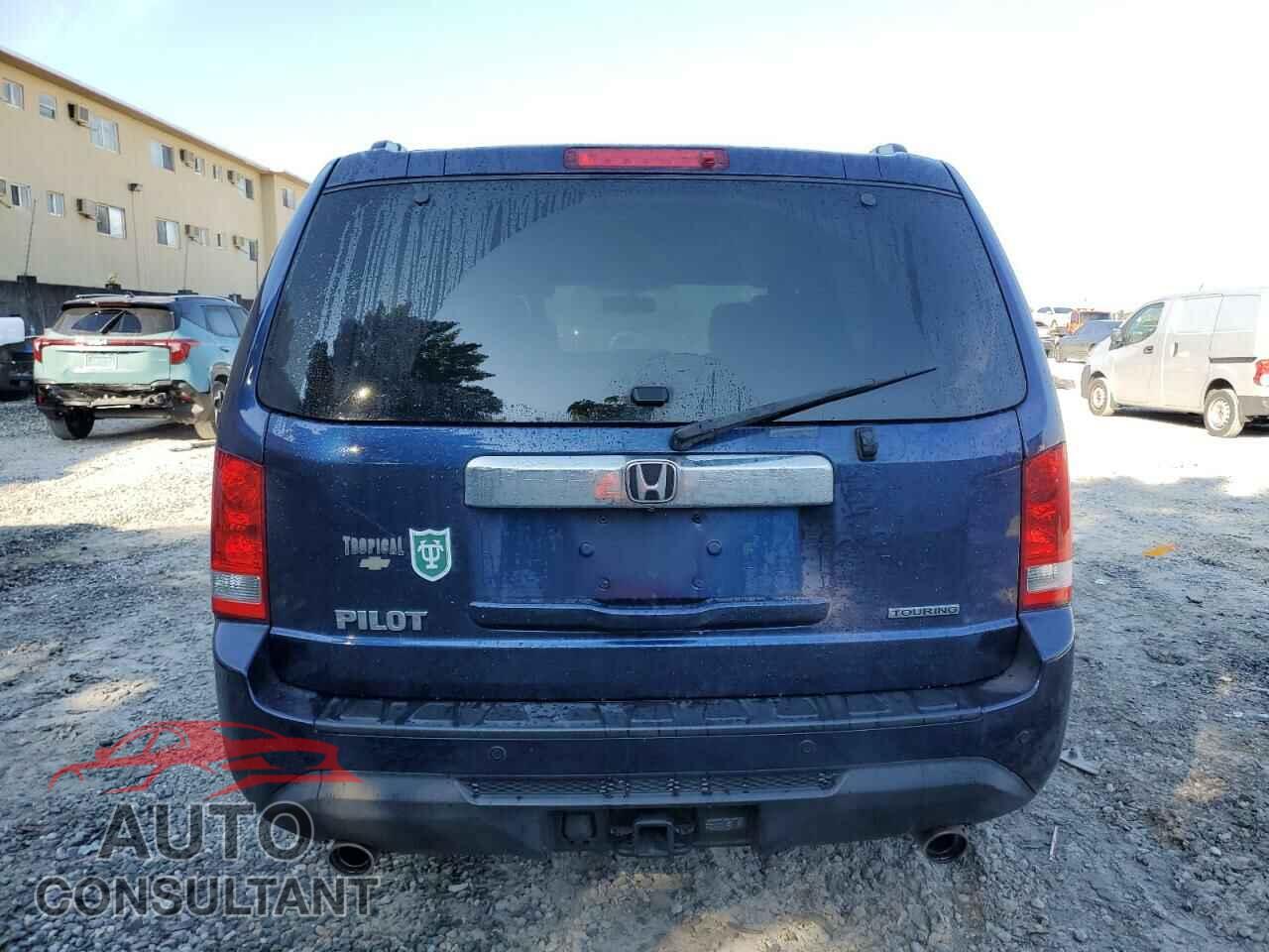 HONDA PILOT 2013 - 5FNYF3H95DB032195