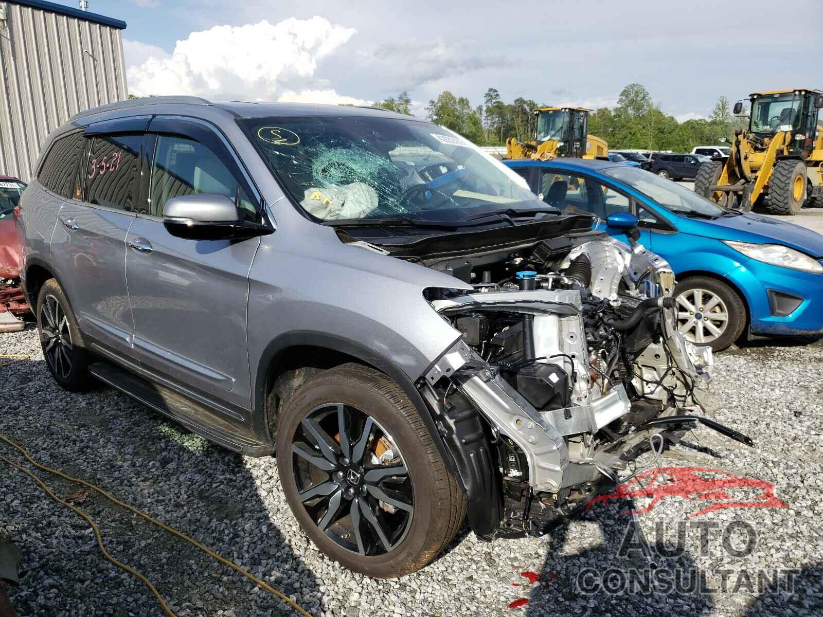 HONDA PILOT 2020 - 5FNYF6H06LB047645