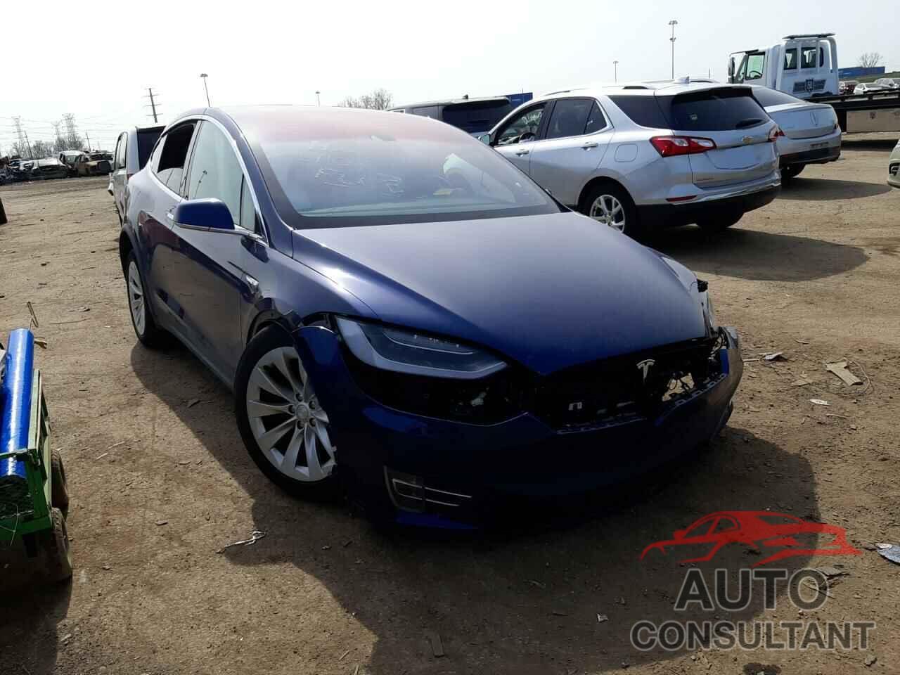 TESLA MODEL X 2016 - 5YJXCBE28GF020939