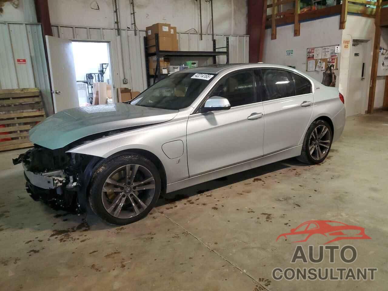 BMW 3 SERIES 2018 - WBA8E1C56JA762968