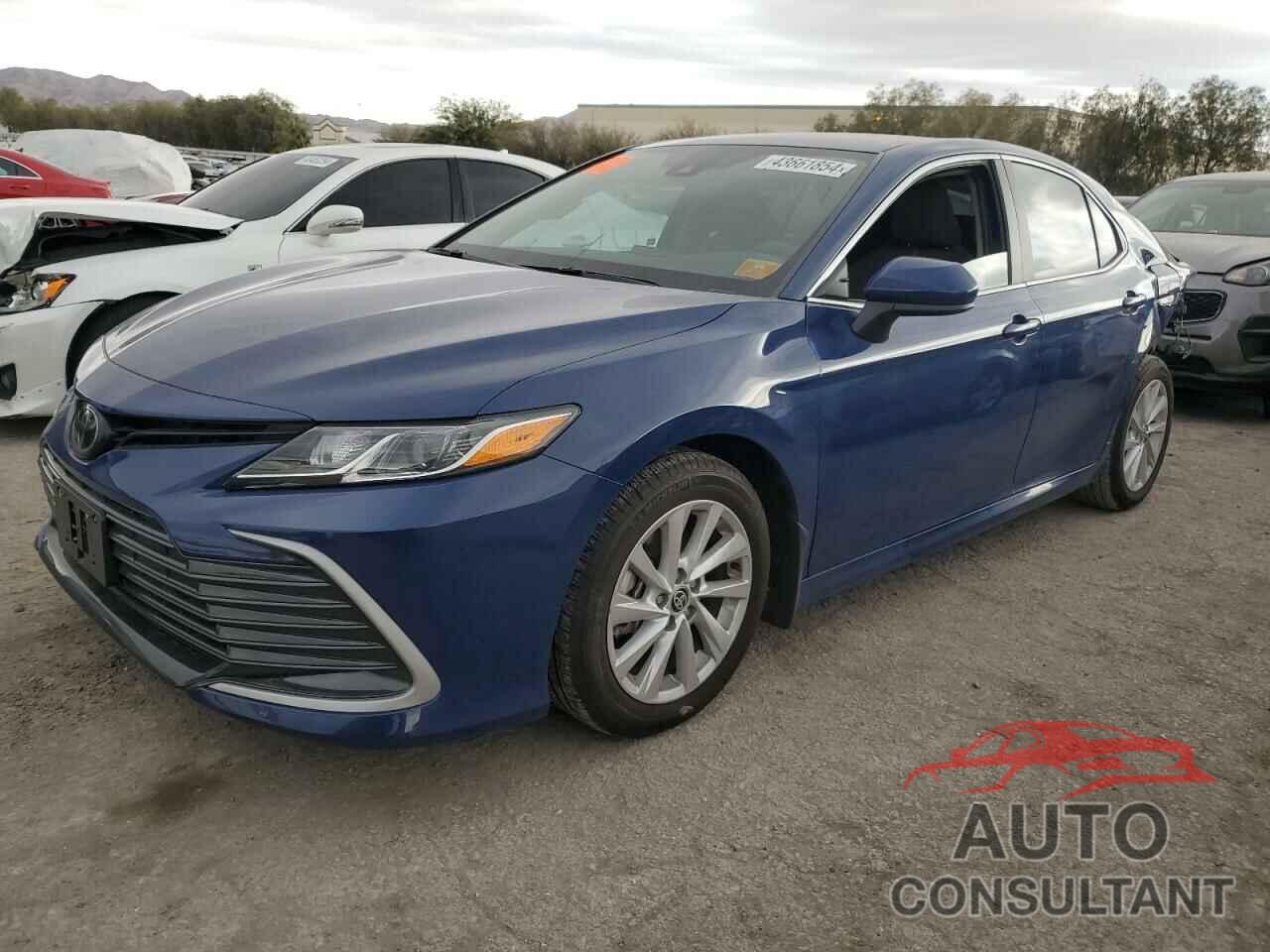TOYOTA CAMRY 2023 - 4T1C11AK2PU126813