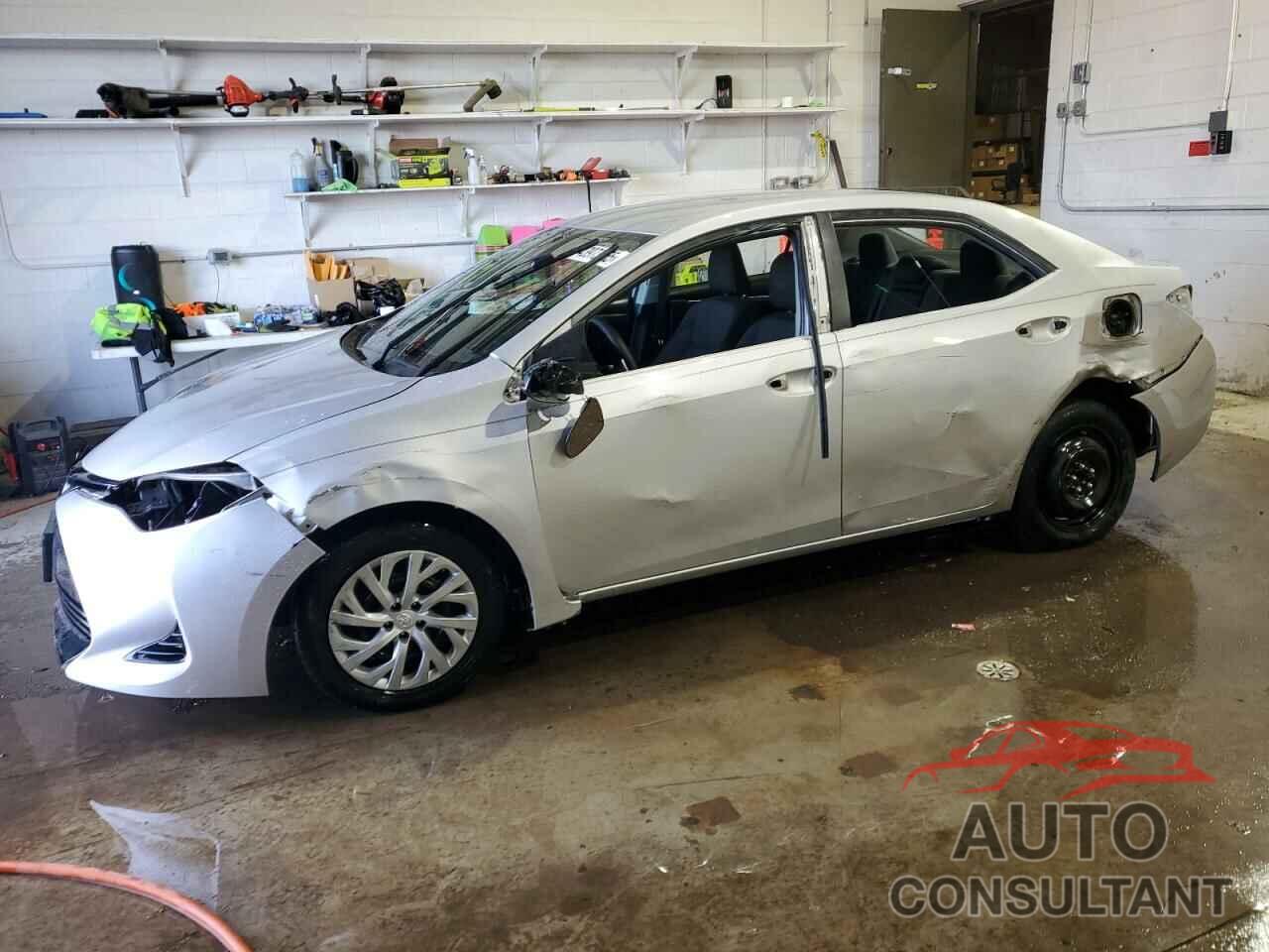 TOYOTA COROLLA 2017 - 5YFBURHE4HP729752