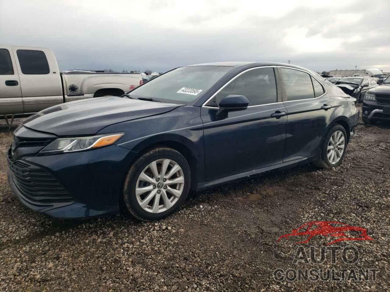 TOYOTA CAMRY 2019 - 4T1B11HK0KU812911
