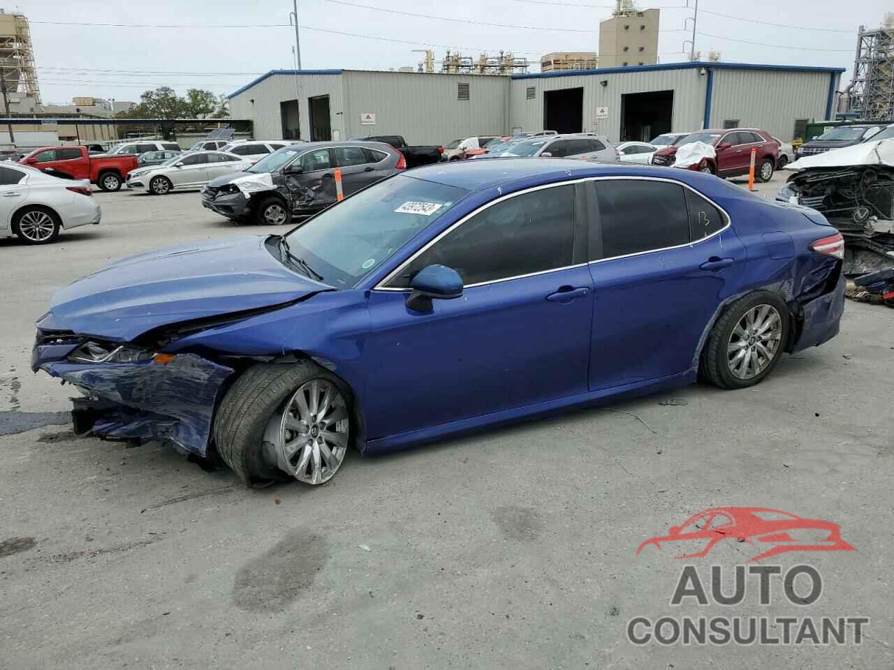 TOYOTA CAMRY 2018 - 4T1B11HK5JU514904