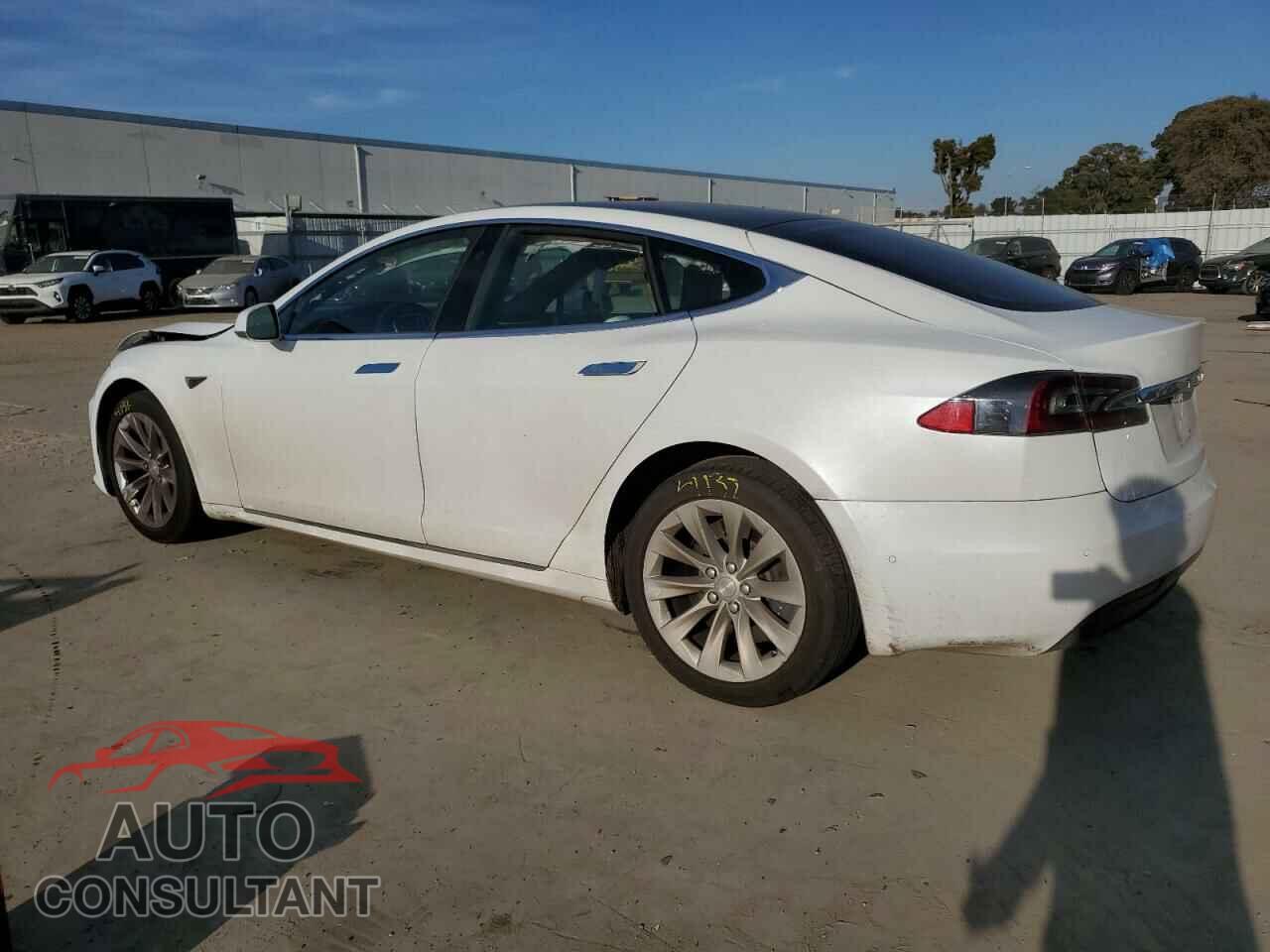 TESLA MODEL S 2017 - 5YJSA1E23HF234197
