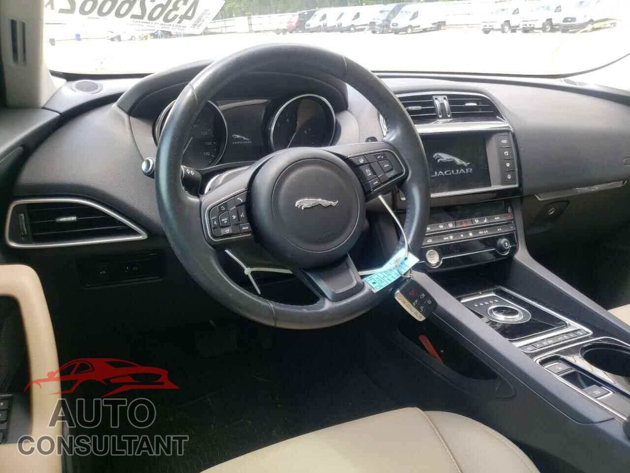 JAGUAR F-PACE 2017 - SADCJ2BV5HA495272