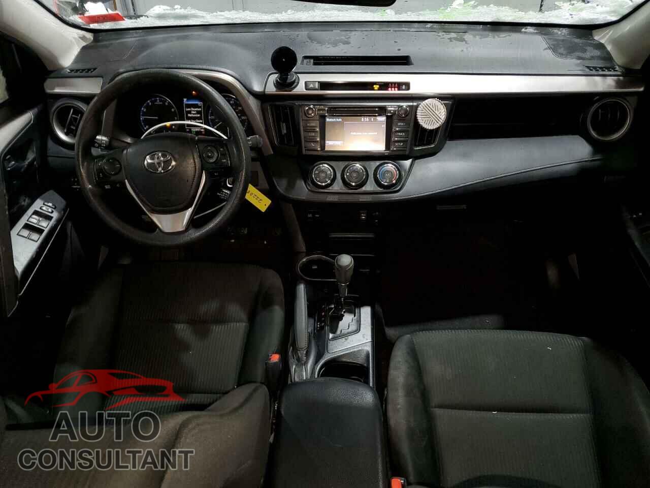 TOYOTA RAV4 2018 - JTMBFREV3JJ746292