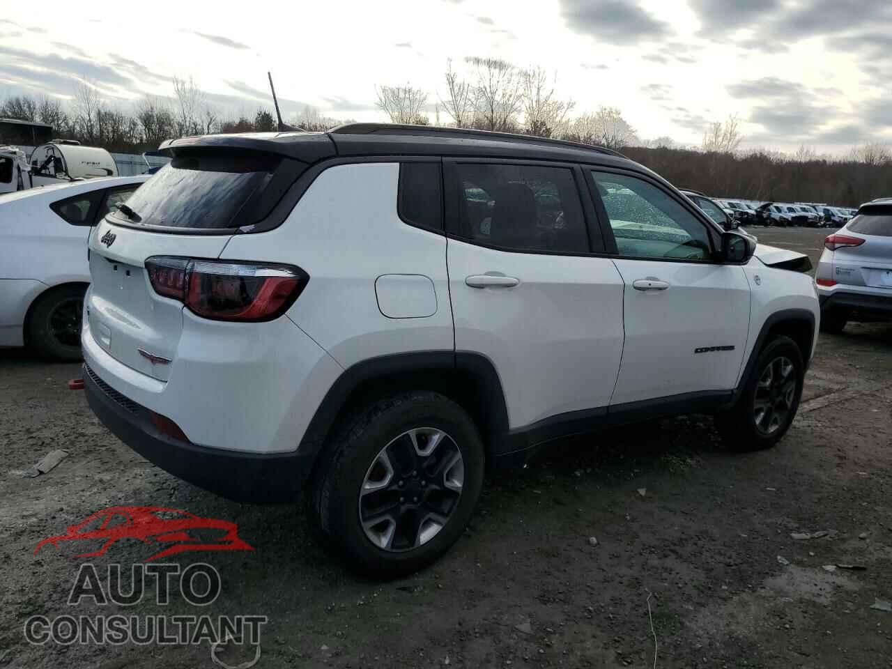 JEEP COMPASS 2018 - 3C4NJDDB0JT199108