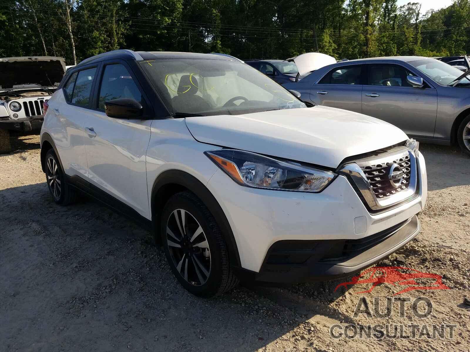 NISSAN KICKS 2019 - 3N1CP5CU4KL566286