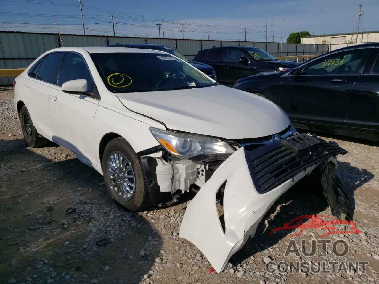 TOYOTA CAMRY 2016 - 4T4BF1FK1GR543576
