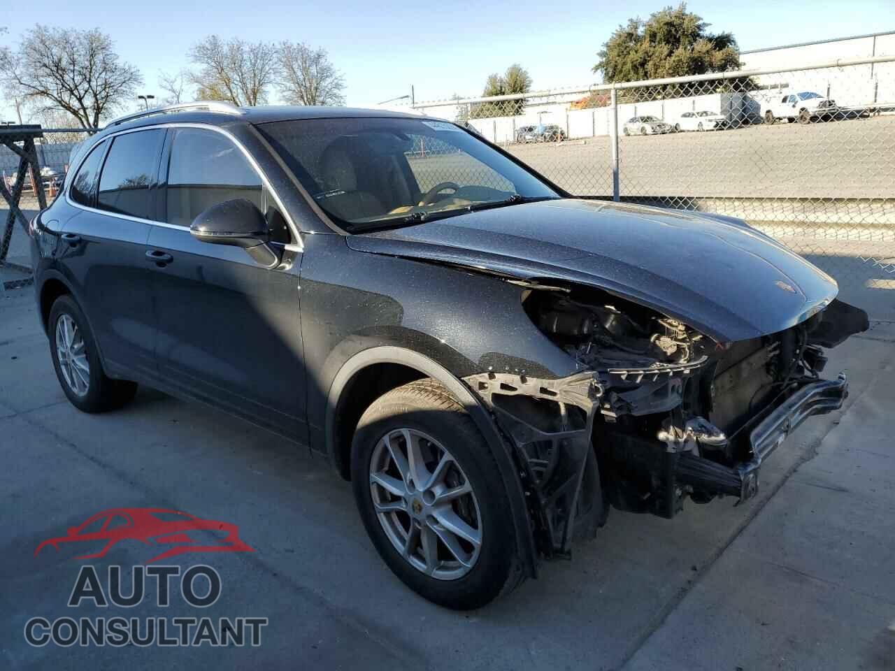 PORSCHE CAYENNE 2016 - WP1AA2A28GLA03572