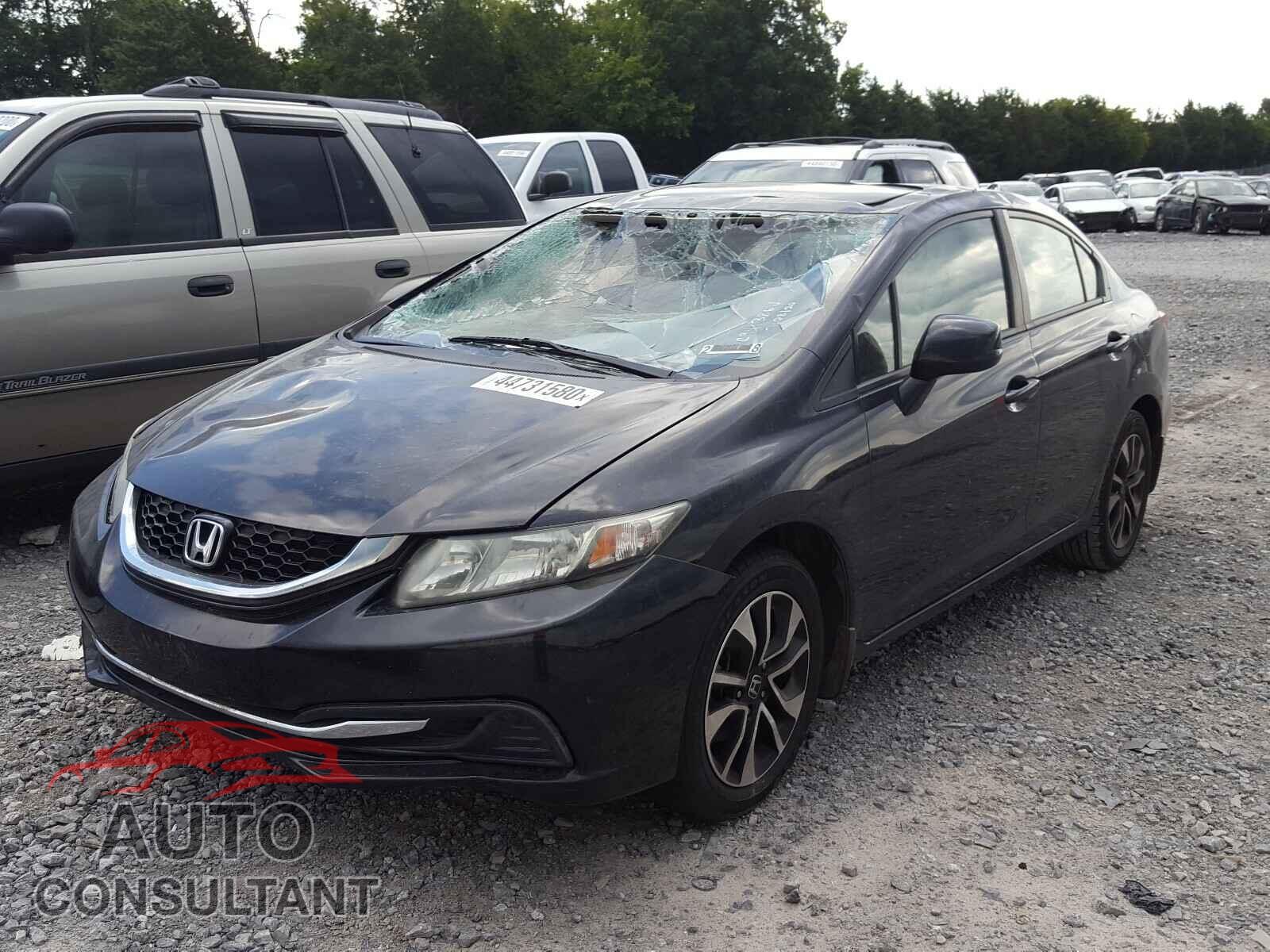 HONDA CIVIC 2013 - 2HGFB2F80DH539007