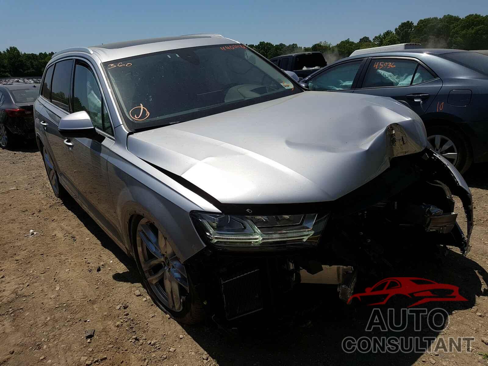 AUDI Q7 2018 - WA1VAAF76JD050337