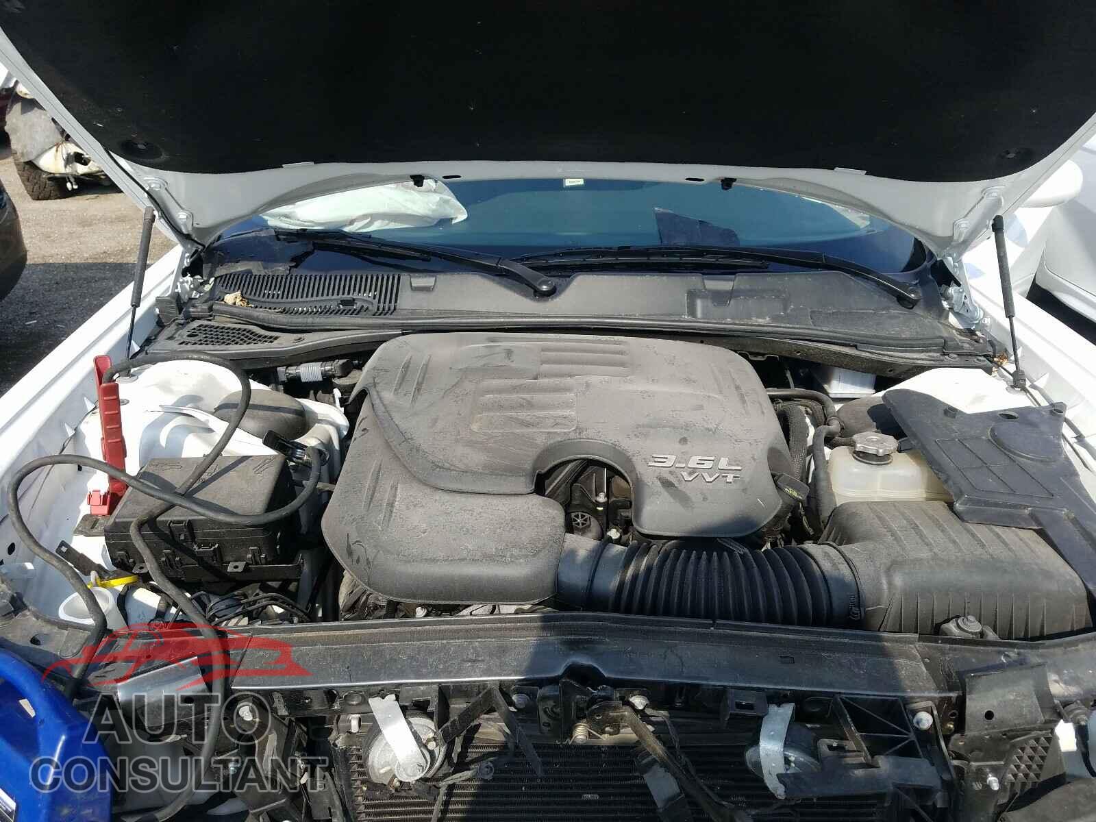 DODGE CHALLENGER 2018 - 2C3CDZAG8JH317799