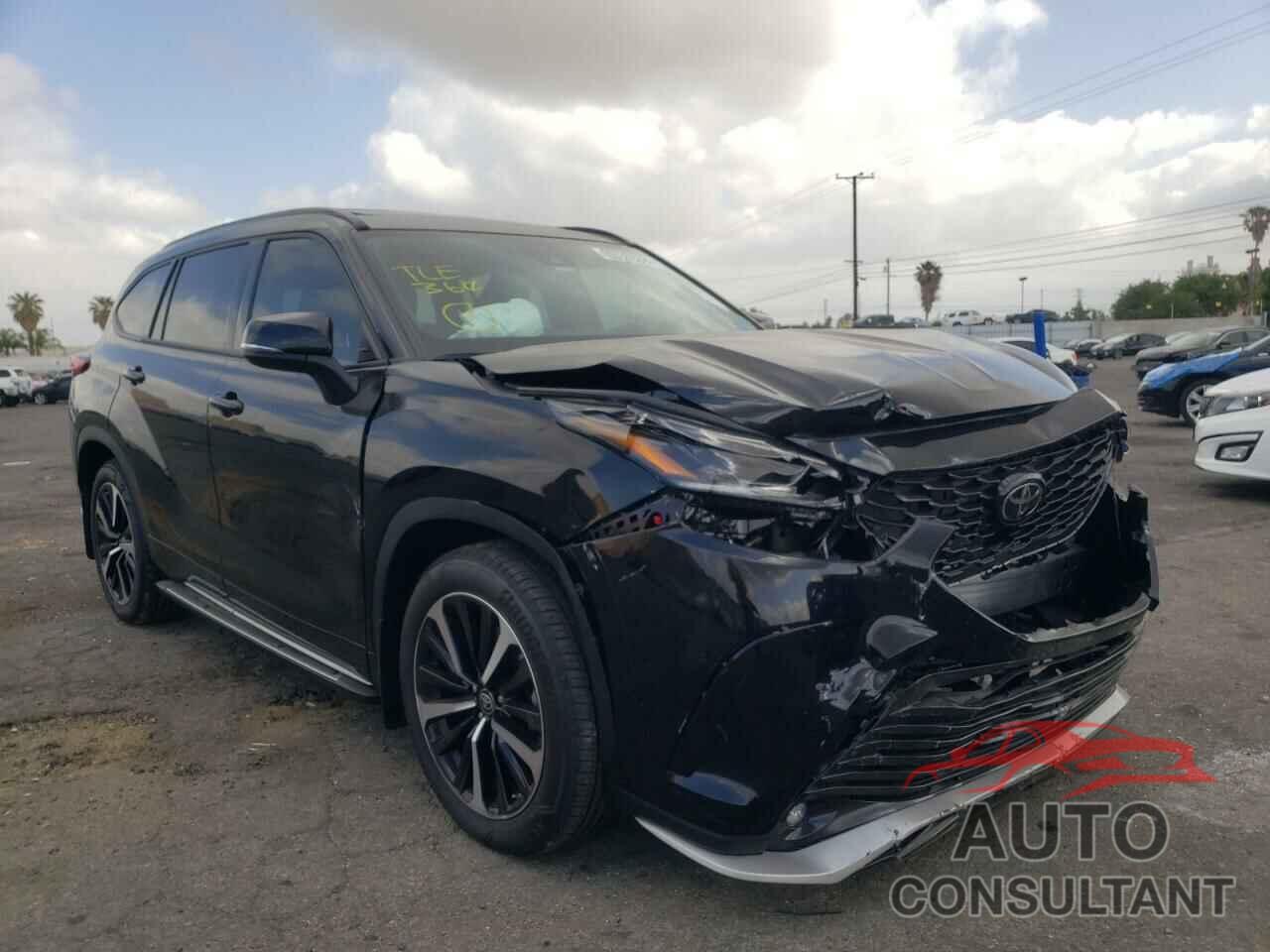 TOYOTA HIGHLANDER 2022 - 5TDJZRAH3NS114338