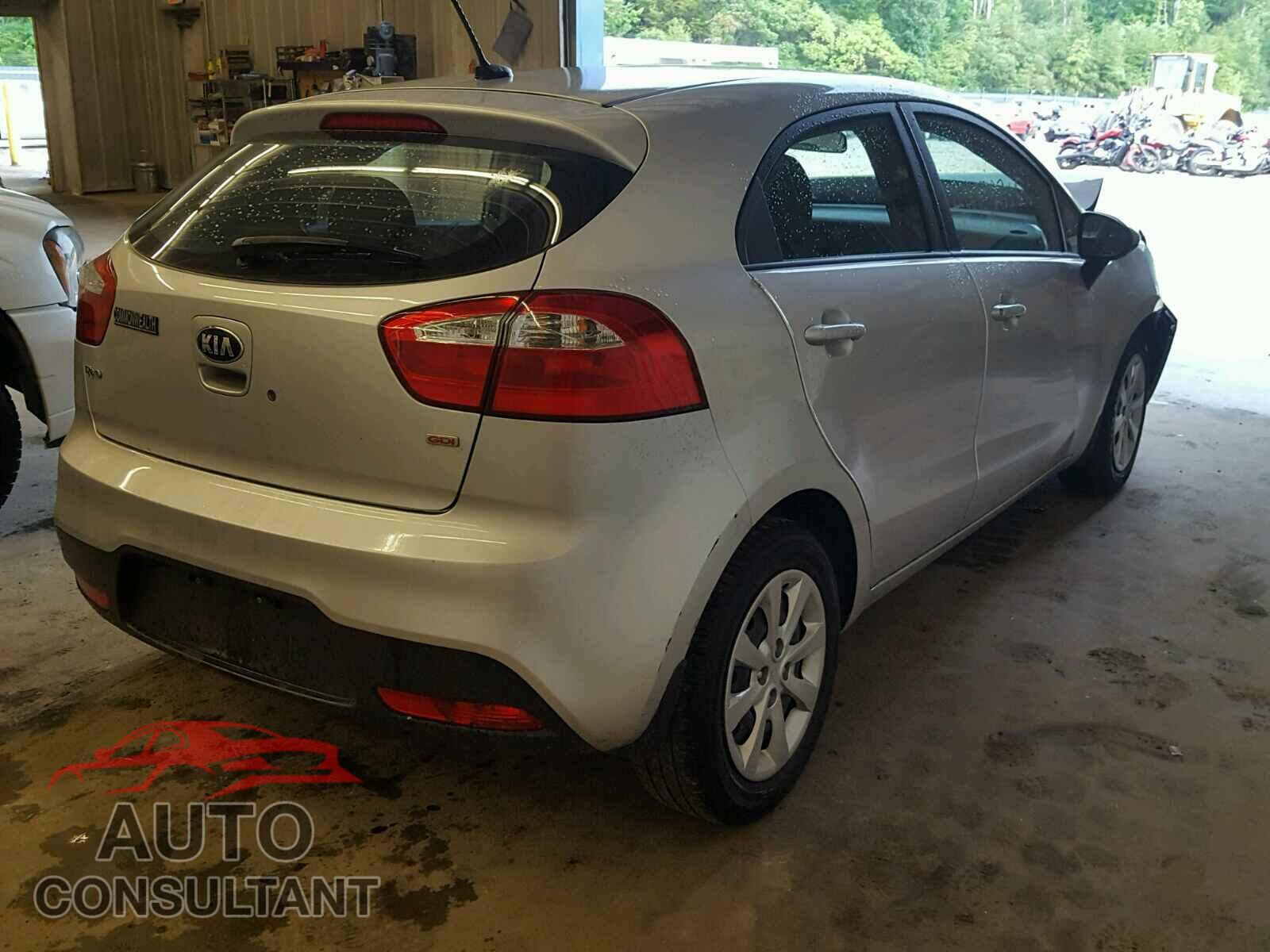 KIA RIO 2015 - KNADM5A36F6516698