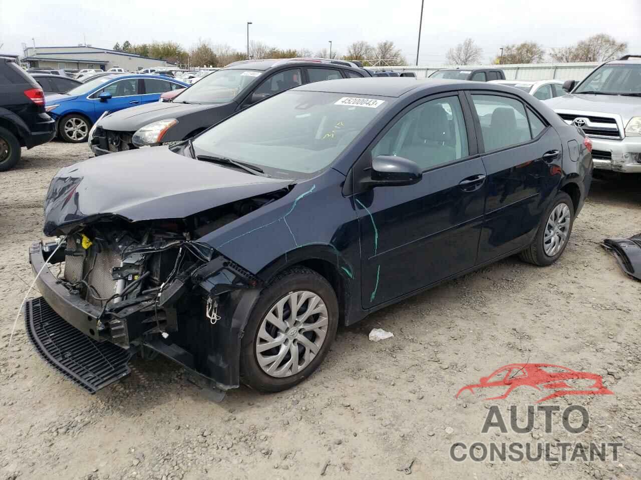 TOYOTA COROLLA 2018 - 2T1BURHE3JC043224