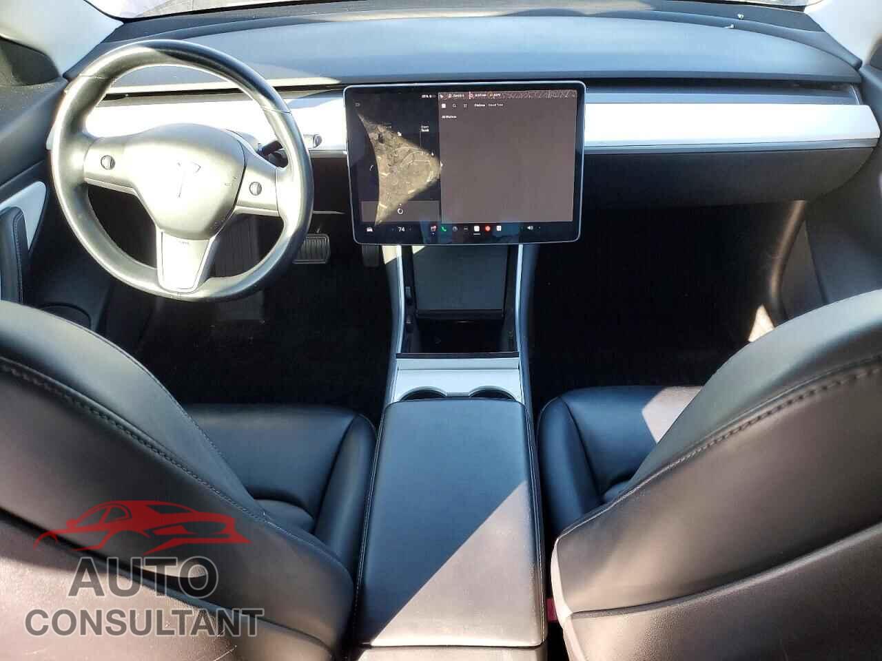 TESLA MODEL 3 2019 - 5YJ3E1EA1KF301208