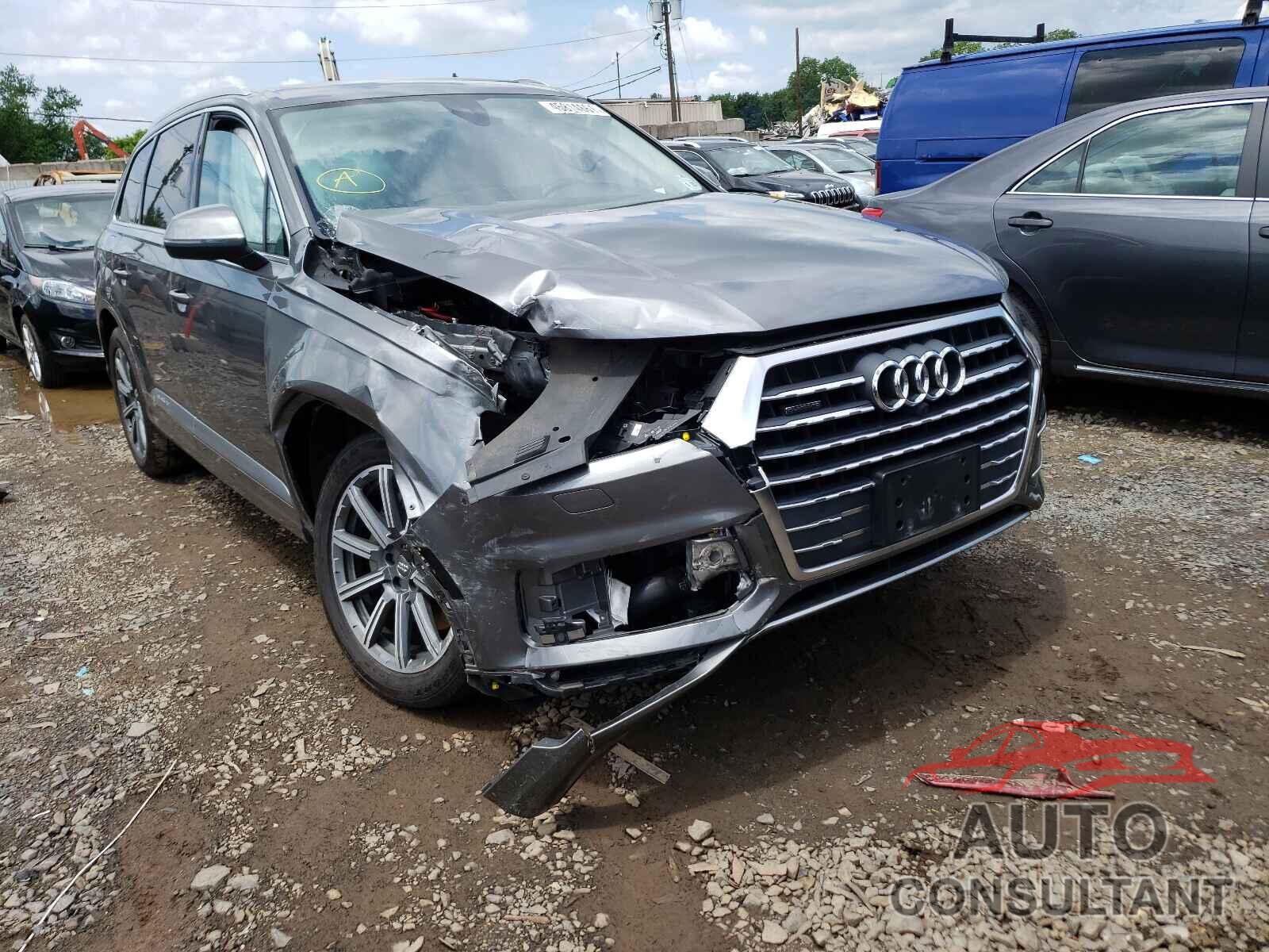 AUDI Q7 2018 - WA1LHAF79JD026018