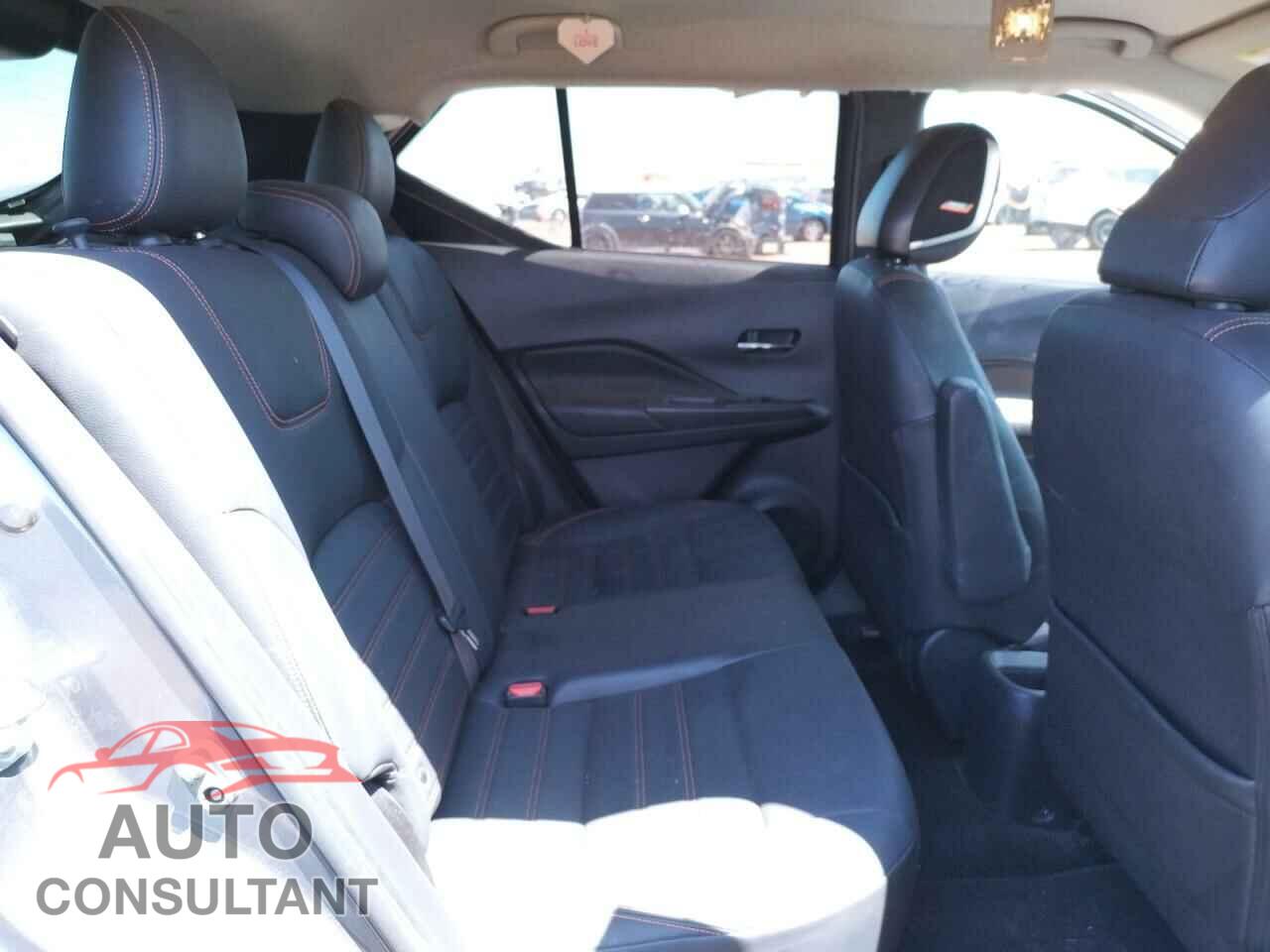 NISSAN KICKS 2019 - 3N1CP5CU3KL531027