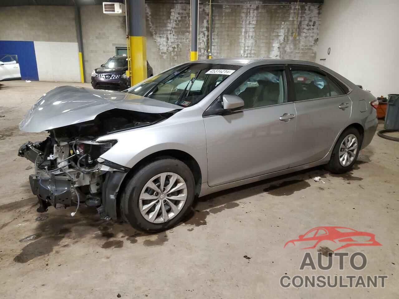 TOYOTA CAMRY 2016 - 4T4BF1FK5GR540146
