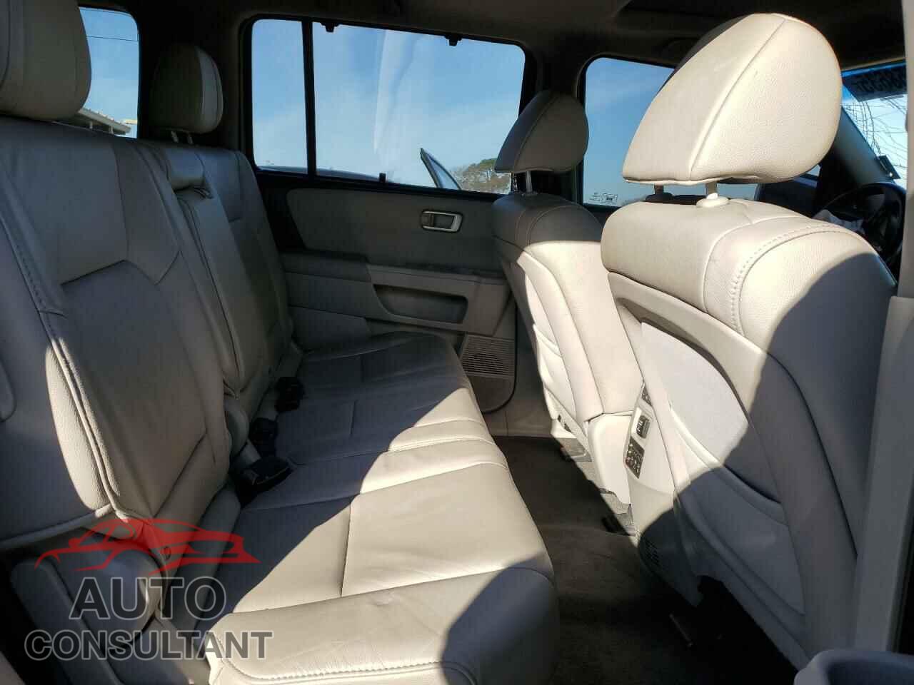 HONDA PILOT 2012 - 5FNYF3H90CB036699