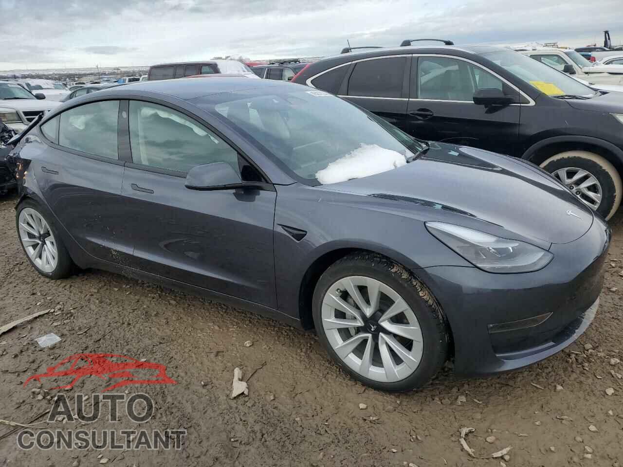 TESLA MODEL 3 2023 - 5YJ3E1EB5PF670945