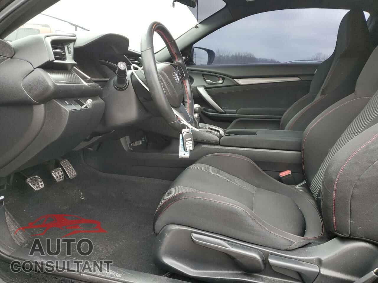 HONDA CIVIC 2017 - 2HGFC3A56HH752128