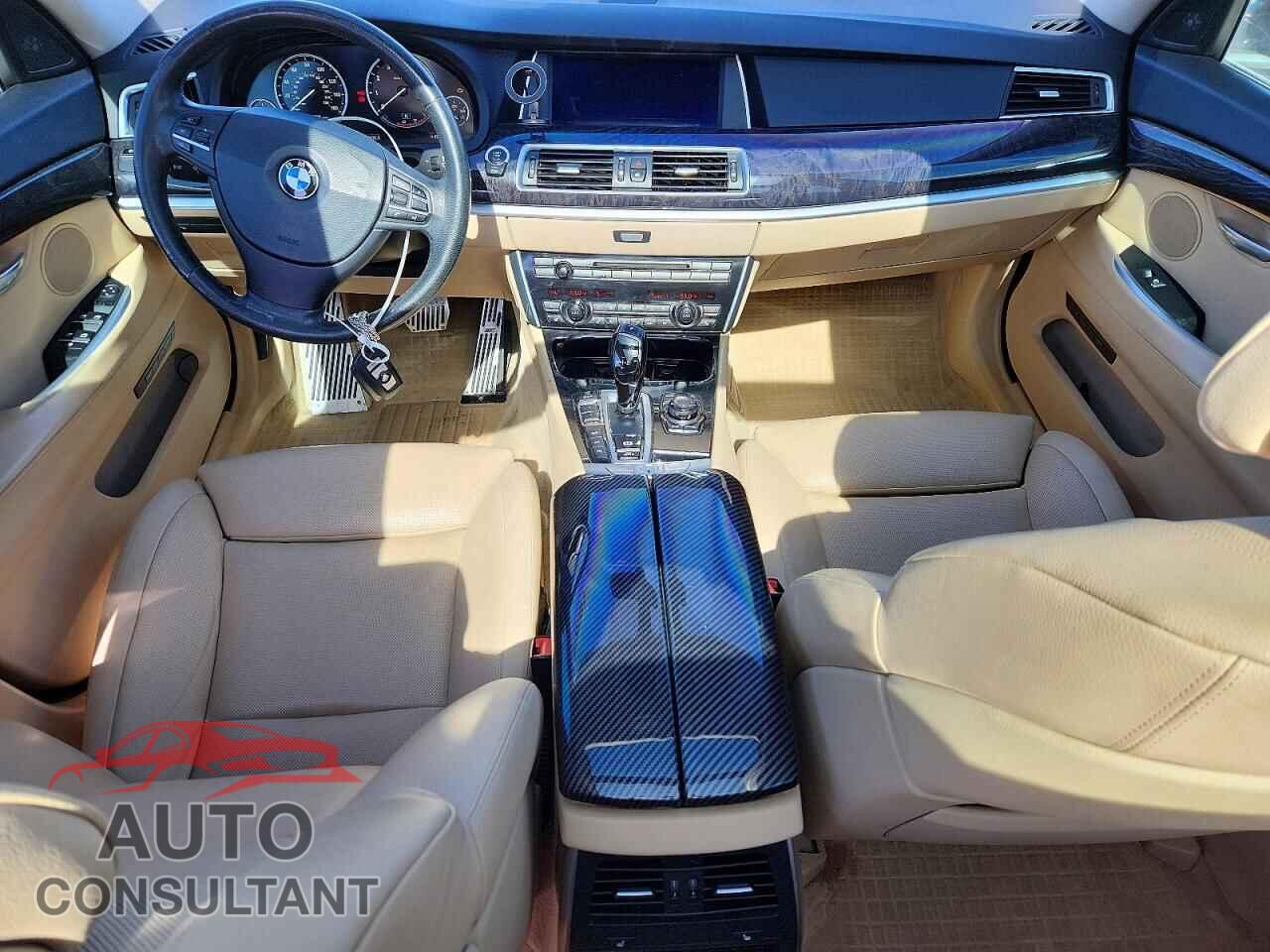 BMW 5 SERIES 2013 - WBASP0C50DC987938