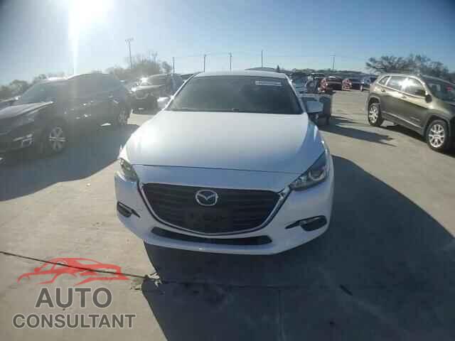 MAZDA 3 2018 - 3MZBN1V32JM205964