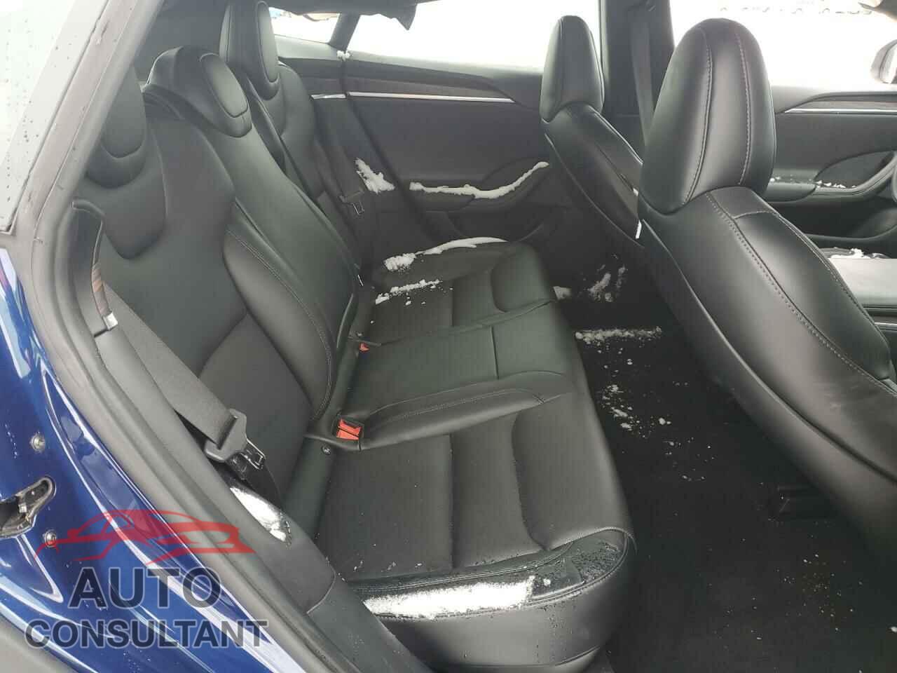TESLA MODEL S 2022 - 5YJSA1E50NF493767