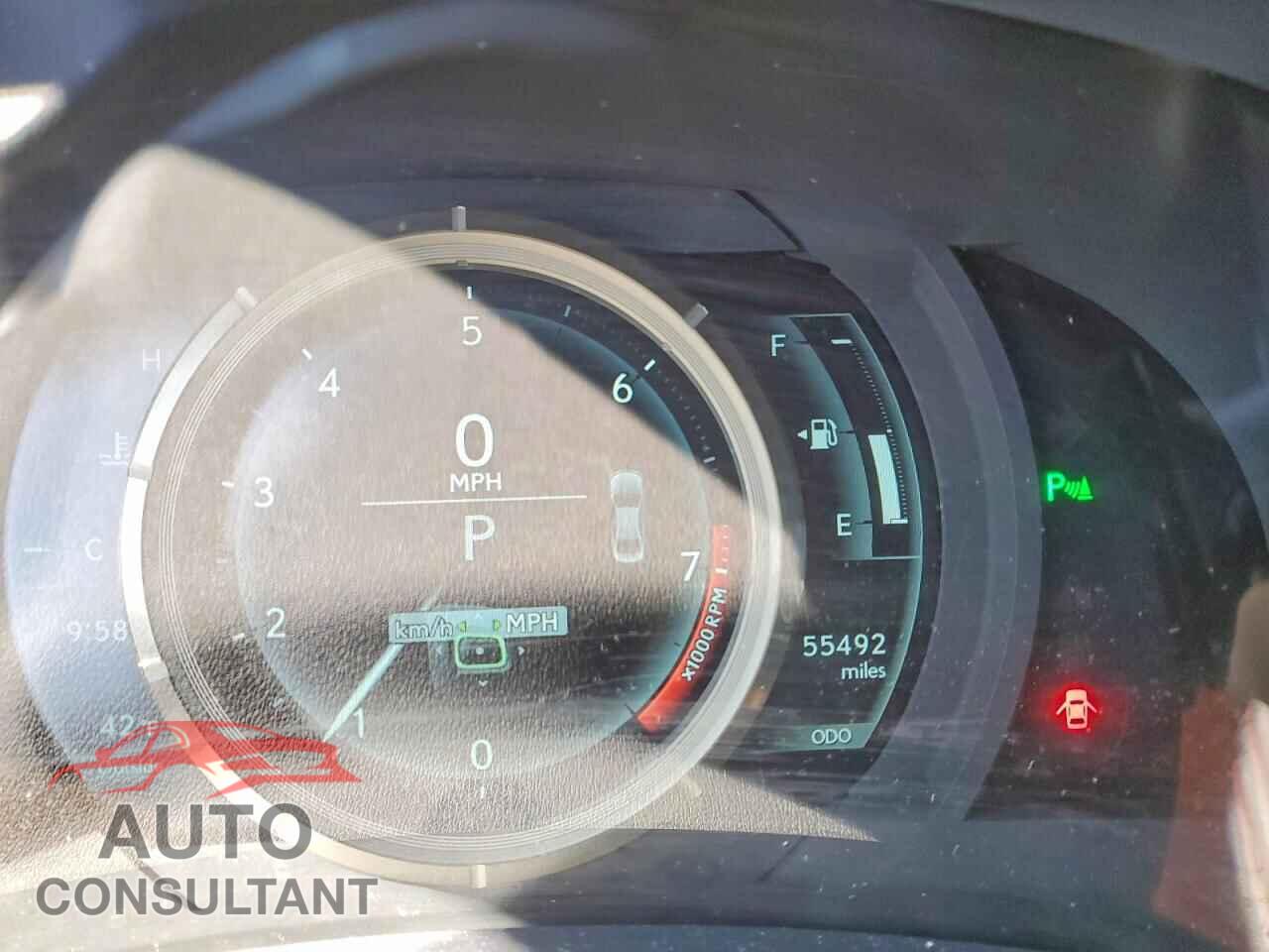 LEXUS IS 2019 - JTHC81D26K5035606