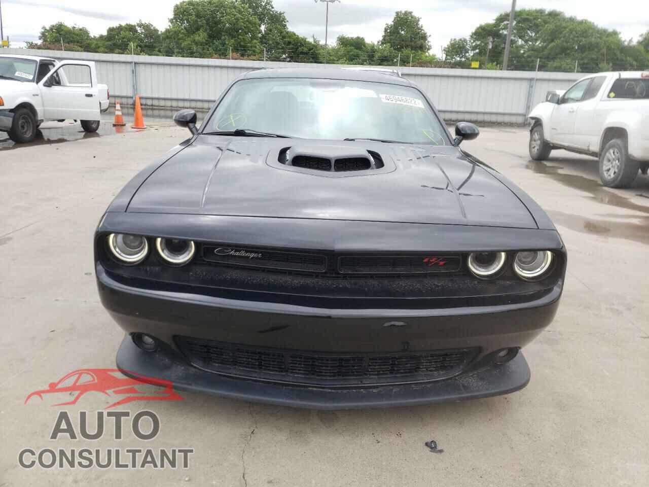 DODGE CHALLENGER 2018 - 2C3CDZFJ0JH225171