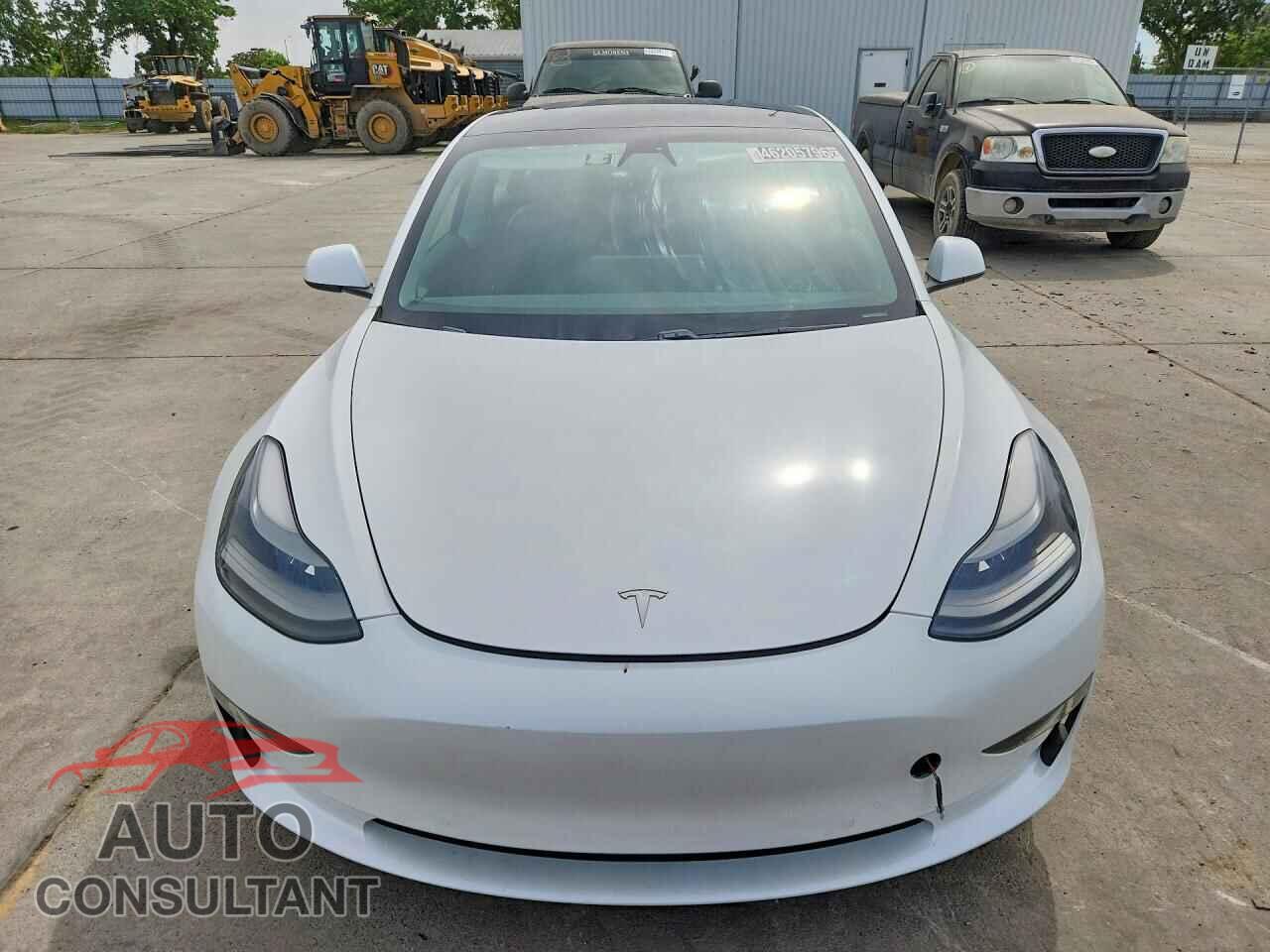 TESLA MODEL 3 2021 - 5YJ3E1EBXMF941736