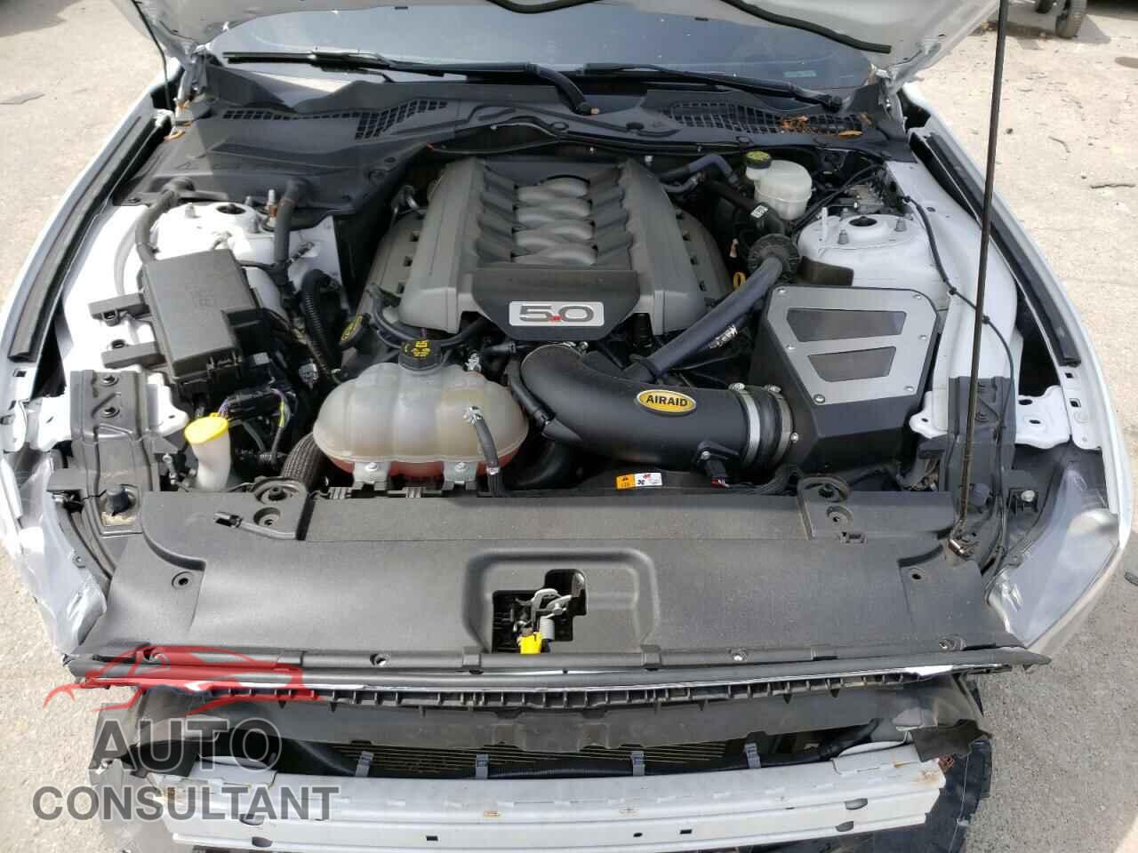 FORD MUSTANG 2017 - 1FA6P8CFXH5322783