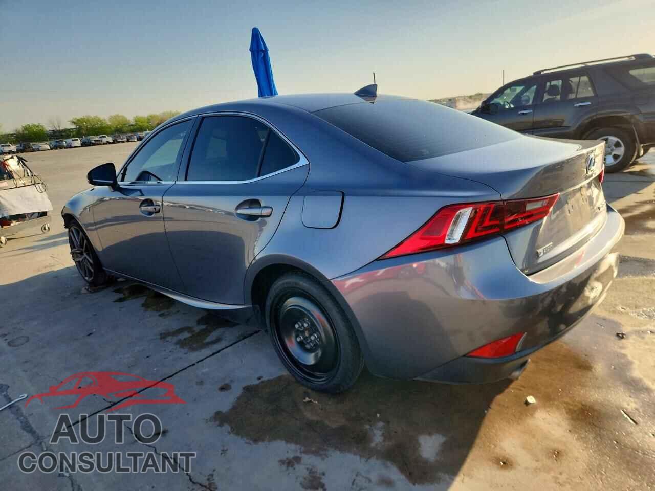 LEXUS IS 2015 - JTHBF1D25F5067146