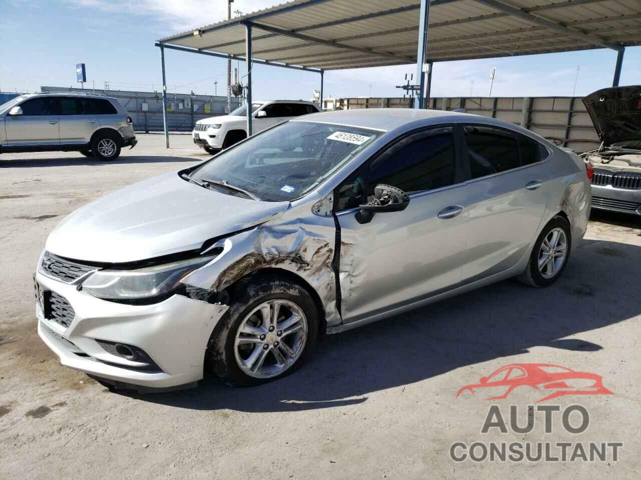 CHEVROLET CRUZE 2018 - 1G1BE5SM9J7168387