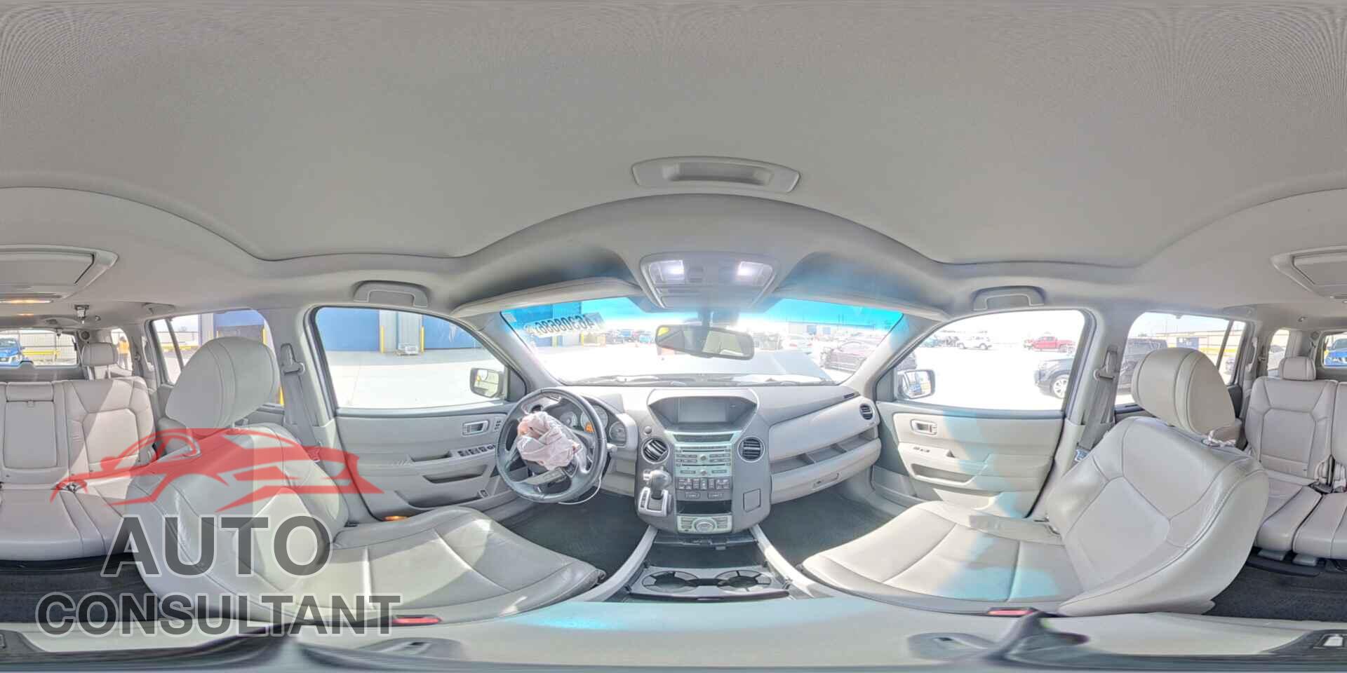 HONDA PILOT 2011 - 5FNYF4H92BB103825