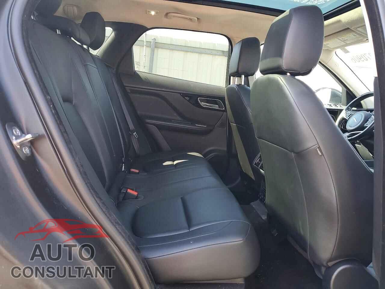 JAGUAR F-PACE 2019 - SADCS2FX6KA603818