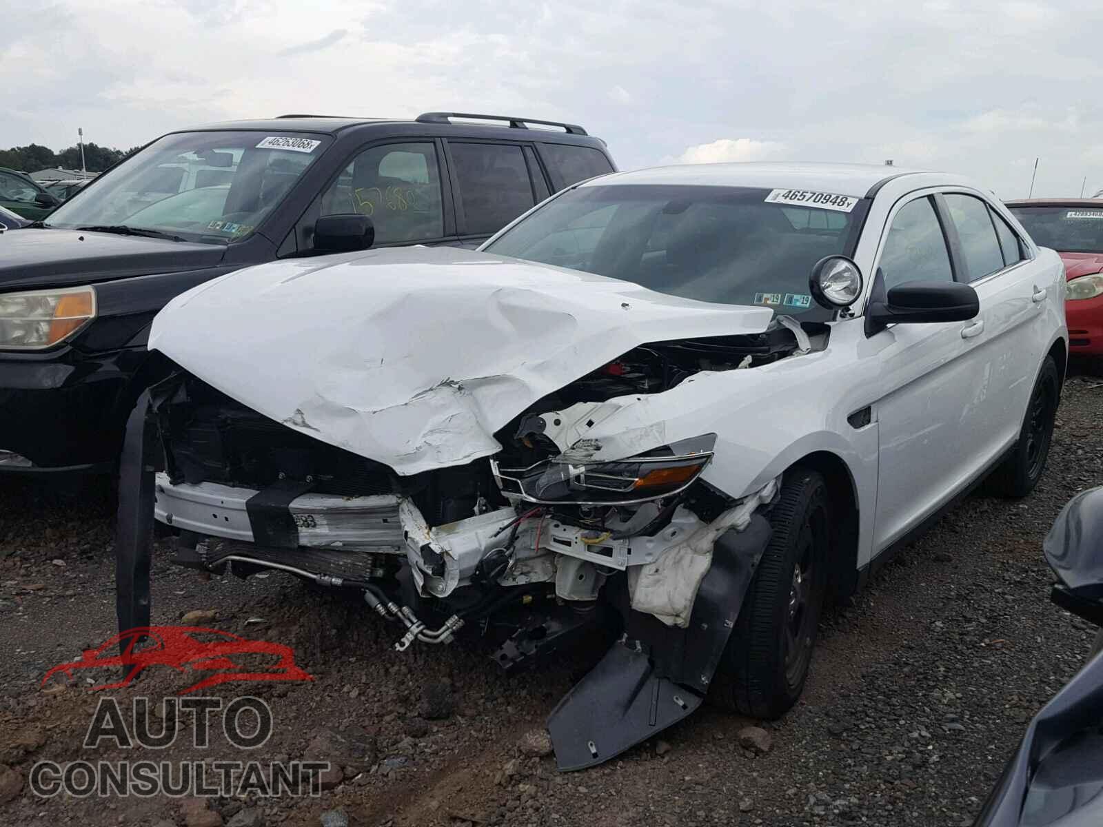 FORD TAURUS 2017 - 1FAHP2MK9HG113508
