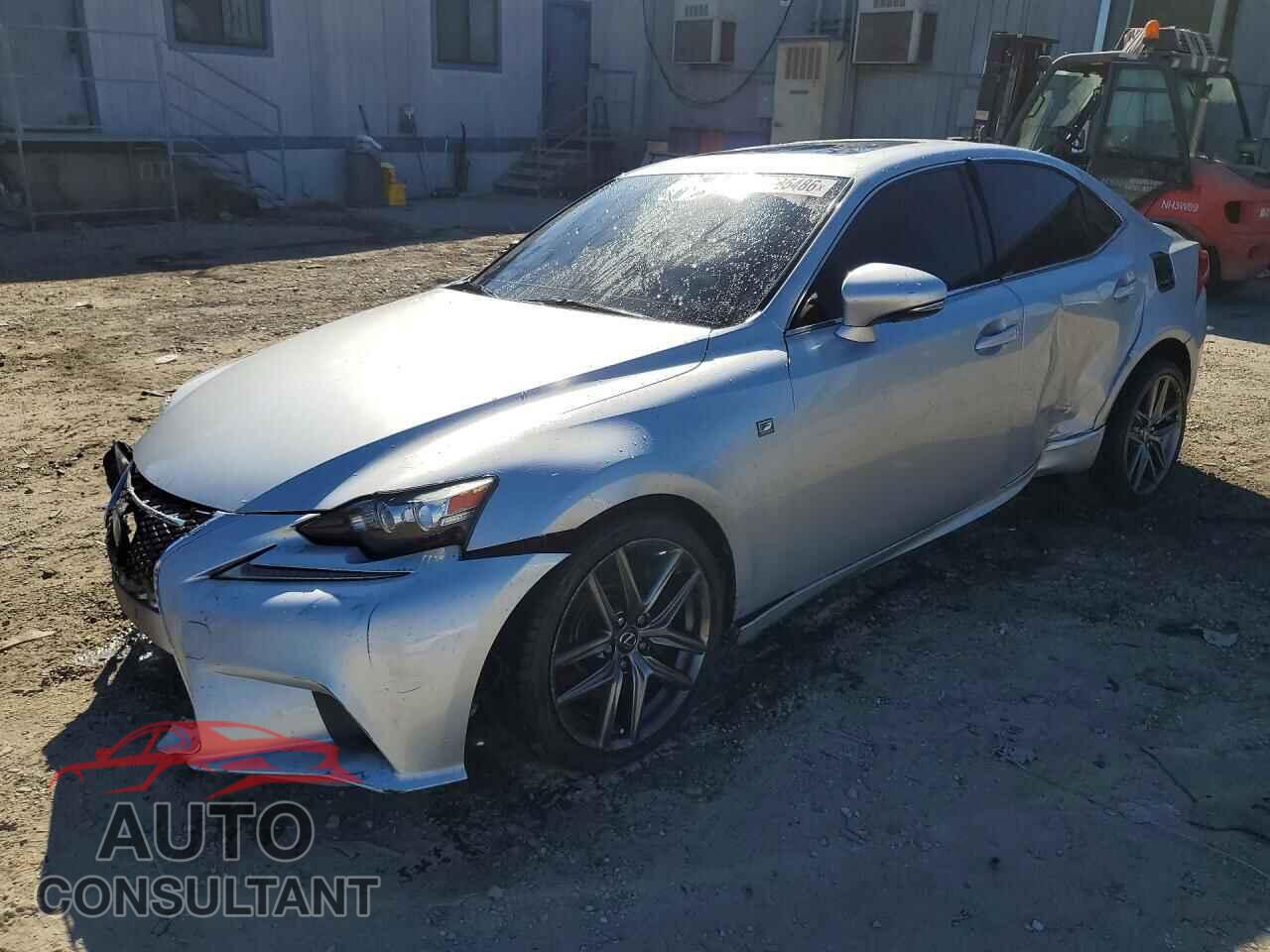 LEXUS IS 2015 - JTHBE1D28F5019871