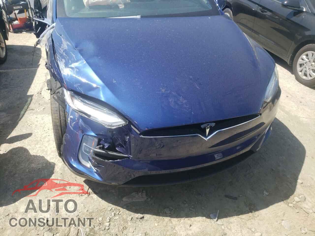 TESLA MODEL X 2021 - 5YJXCBE22MF311318