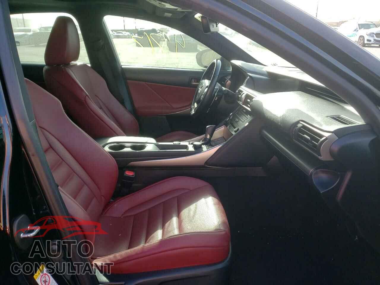 LEXUS IS 2017 - JTHBA1D23H5049097