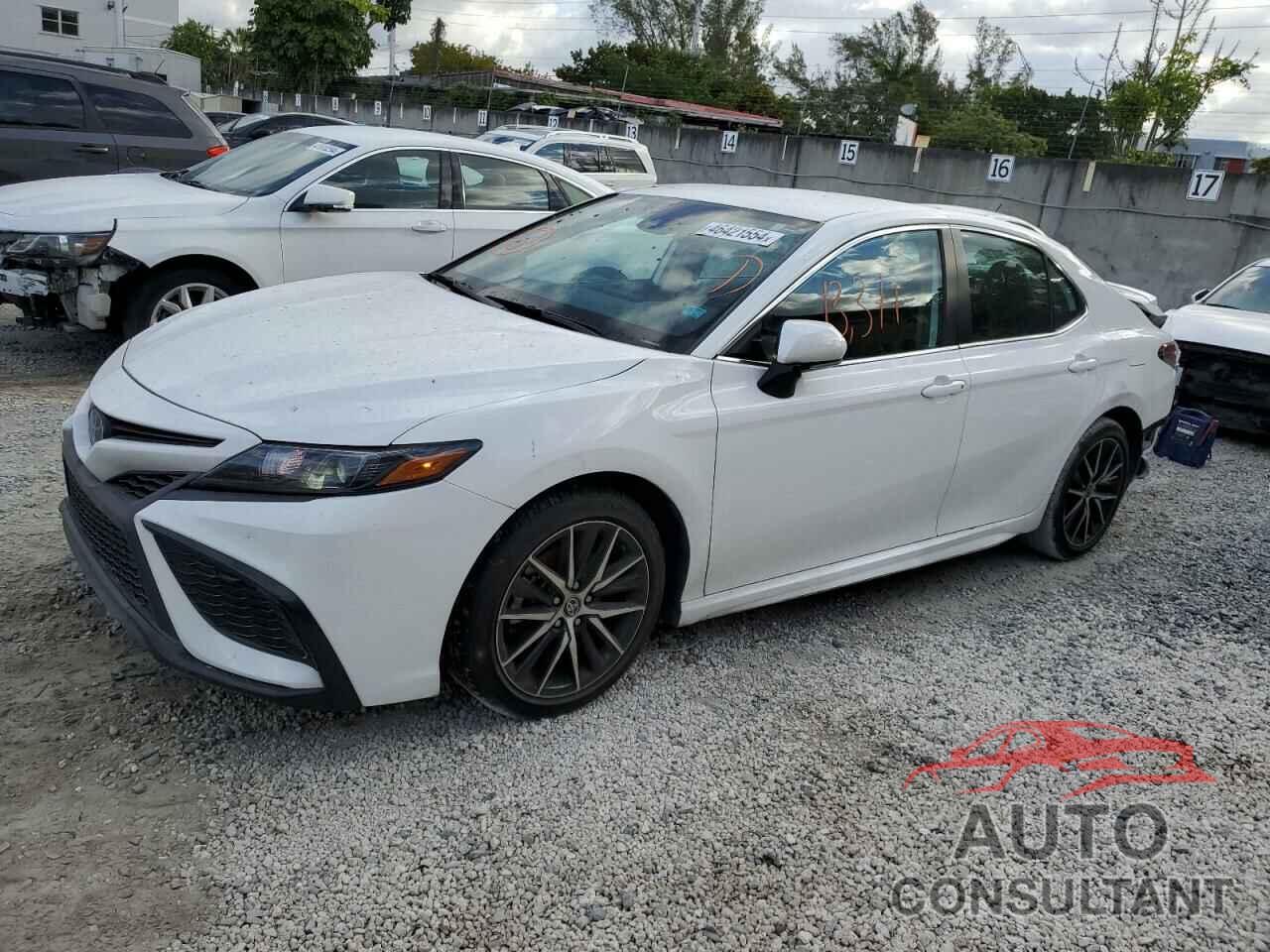 TOYOTA CAMRY 2023 - 4T1G11AK1PU163045