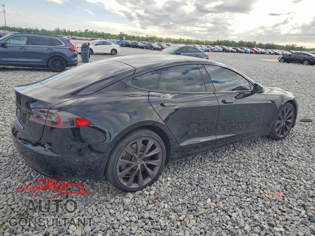 TESLA MODEL S 2020 - 5YJSA1E26LF412404