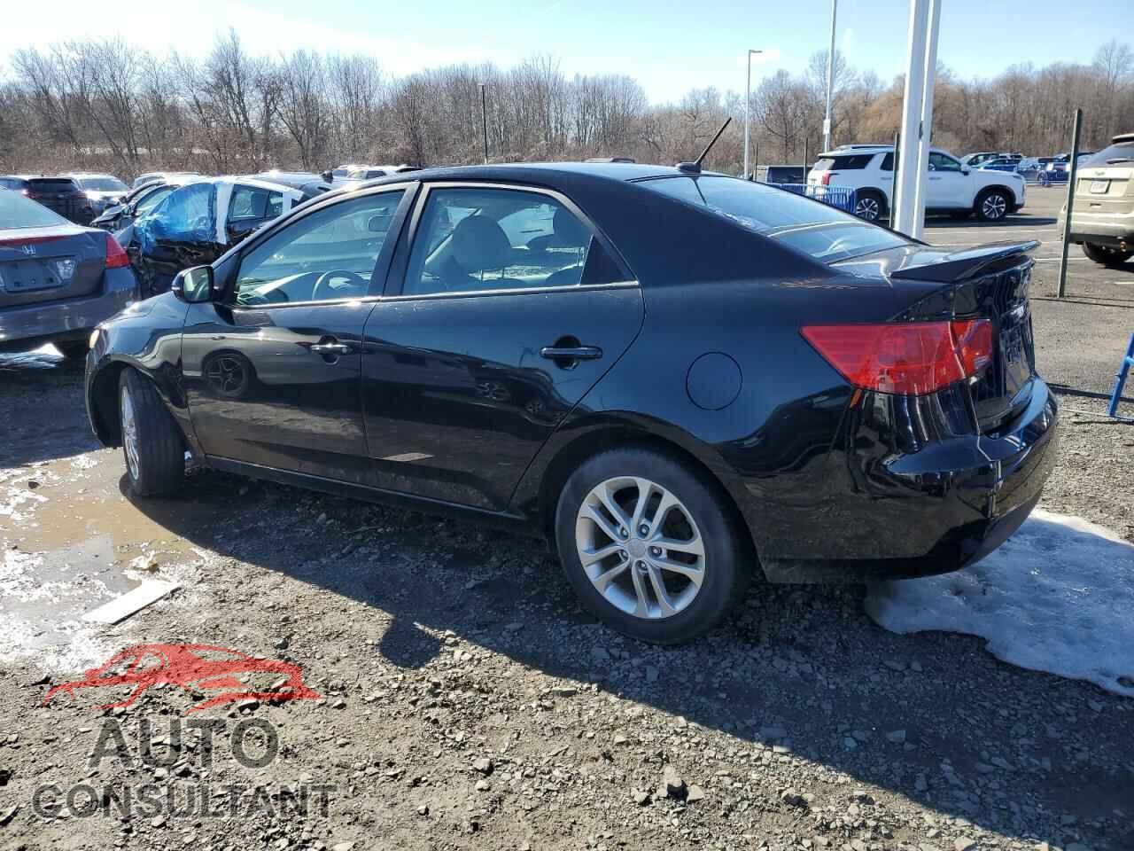 KIA FORTE 2011 - KNAFU4A29B5385681